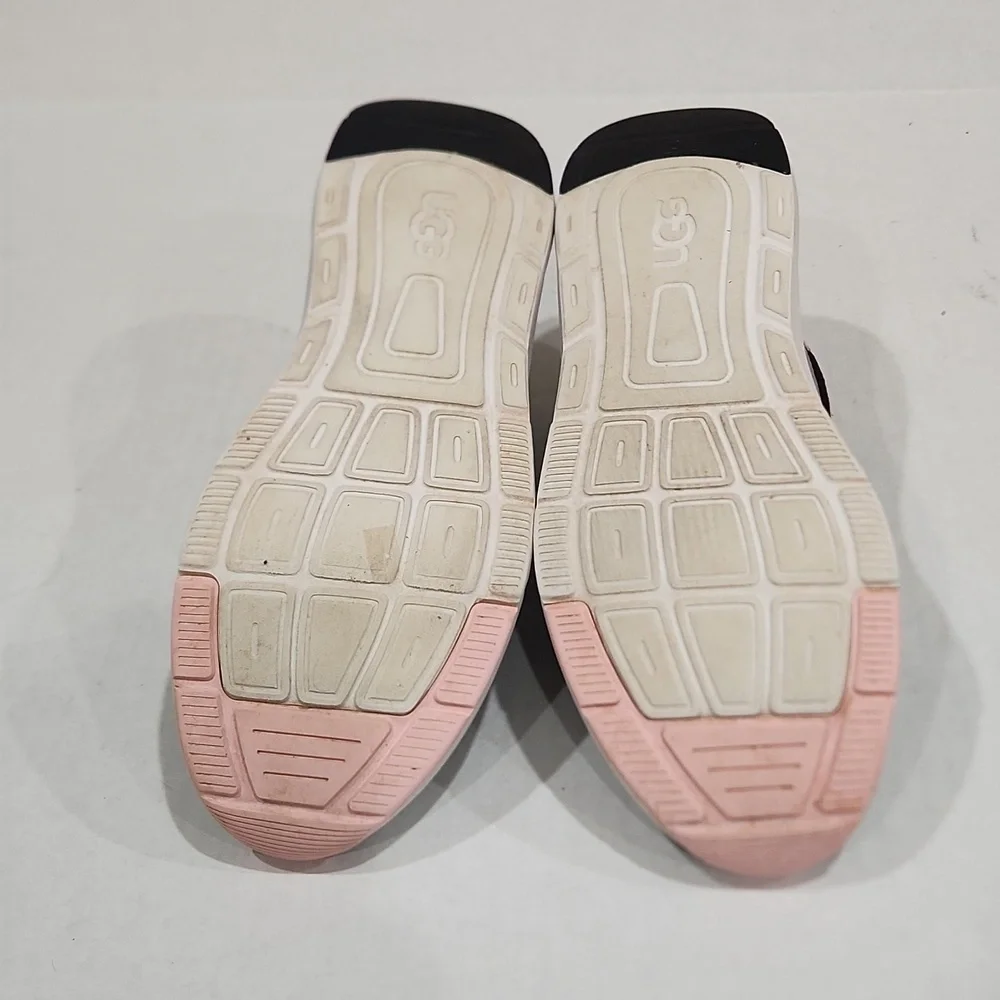 UGG questions leave